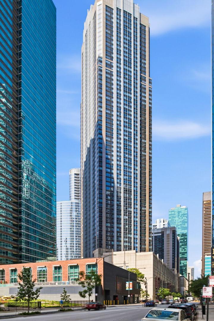 512 N Mcclurg Ct. #2402, Chicago, IL 60611