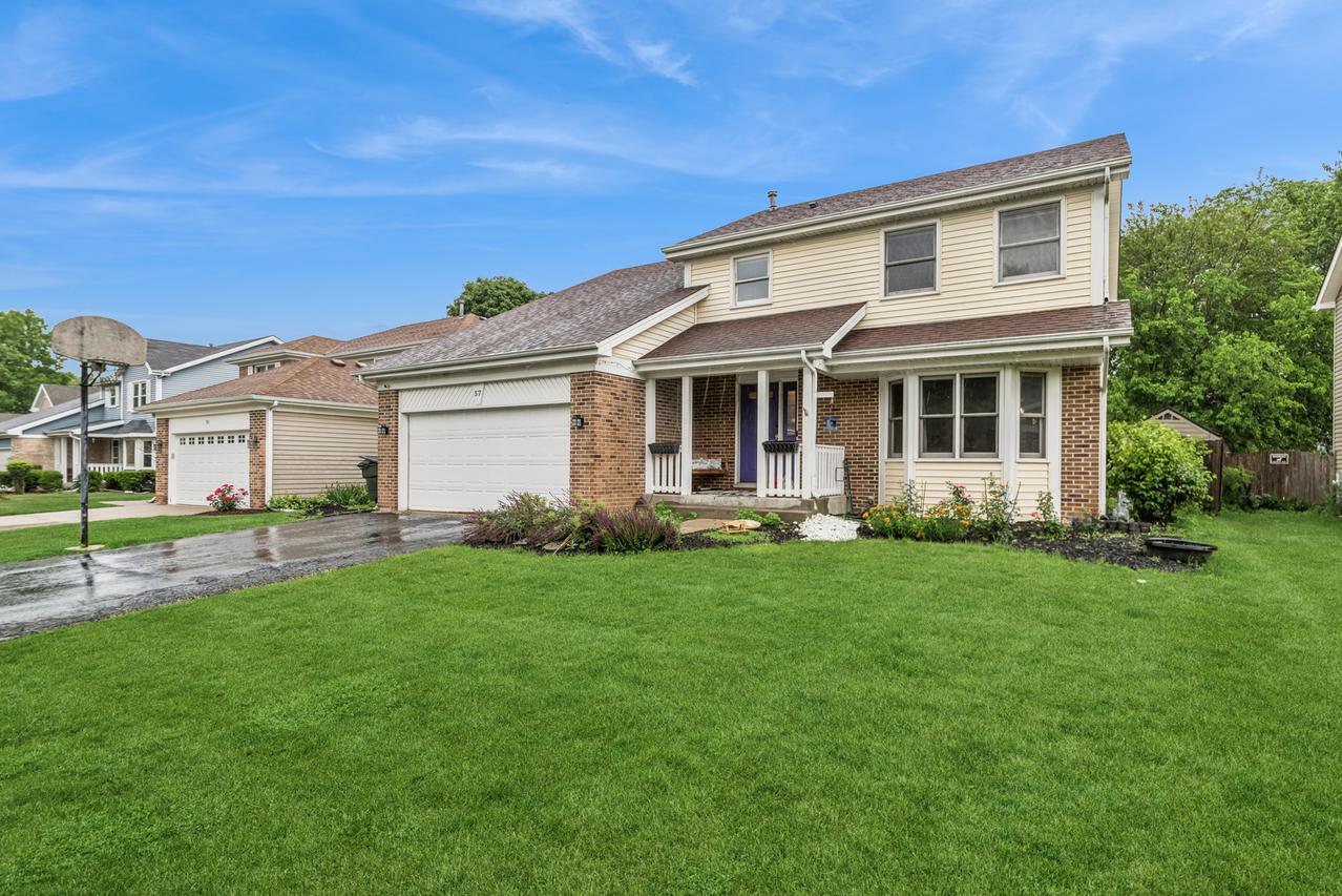 57 S Emerald Ave., Mundelein, IL 60060