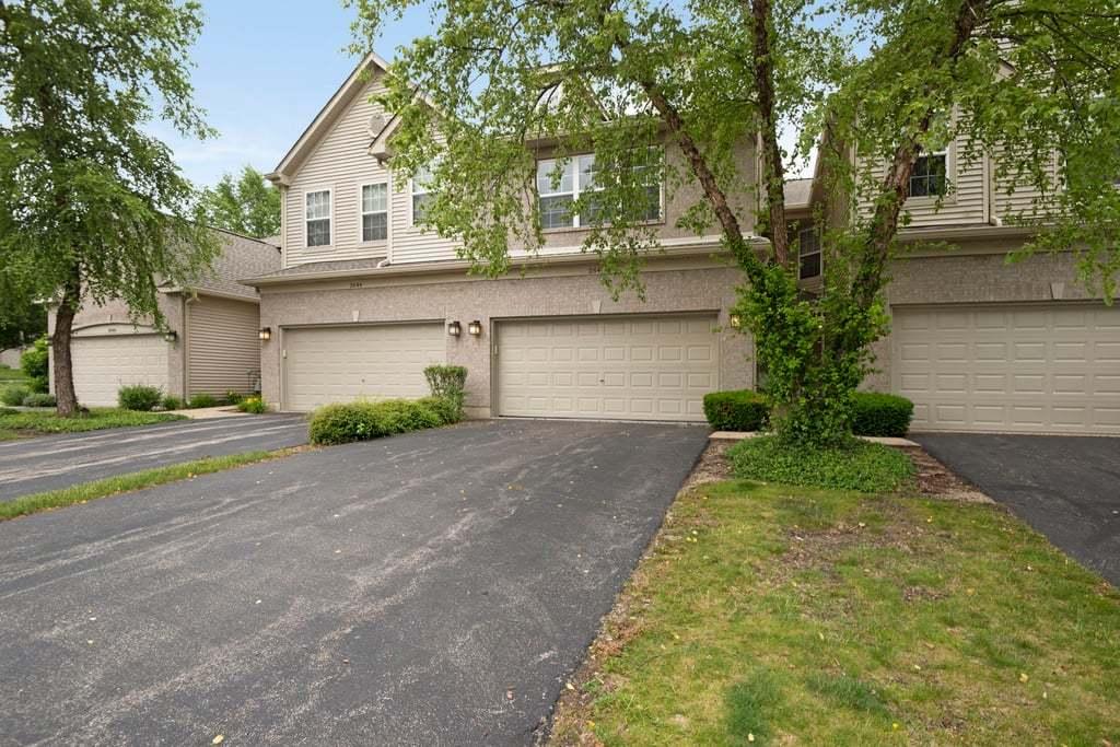 2642 Granite Ct., Crystal Lake, IL 60012