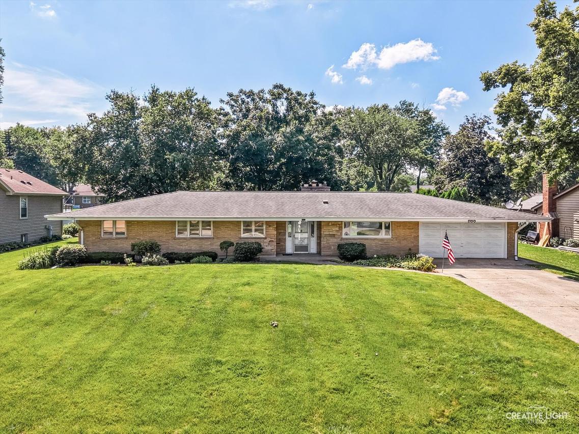 1700 Westview Ave., Lombard, IL 60148
