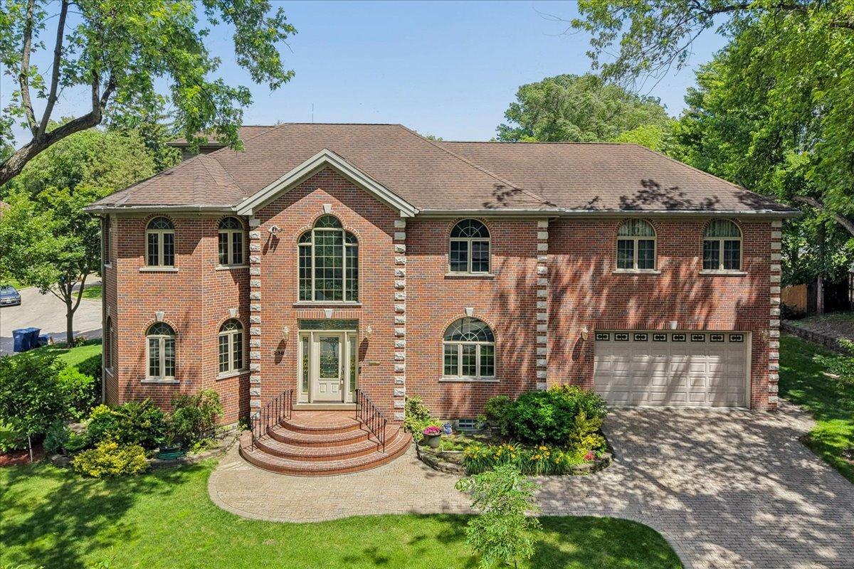 238 Westmoreland Dr., Wilmette, IL 60091