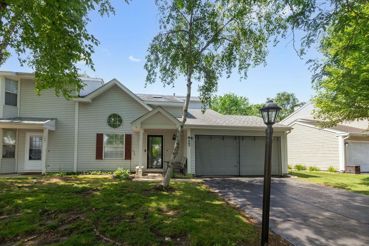 417 Newbury Dr., Island Lake, IL 60042