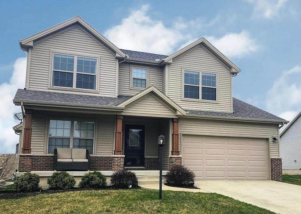 1616 Hunters Ridge Ct., Mahomet, IL 61853