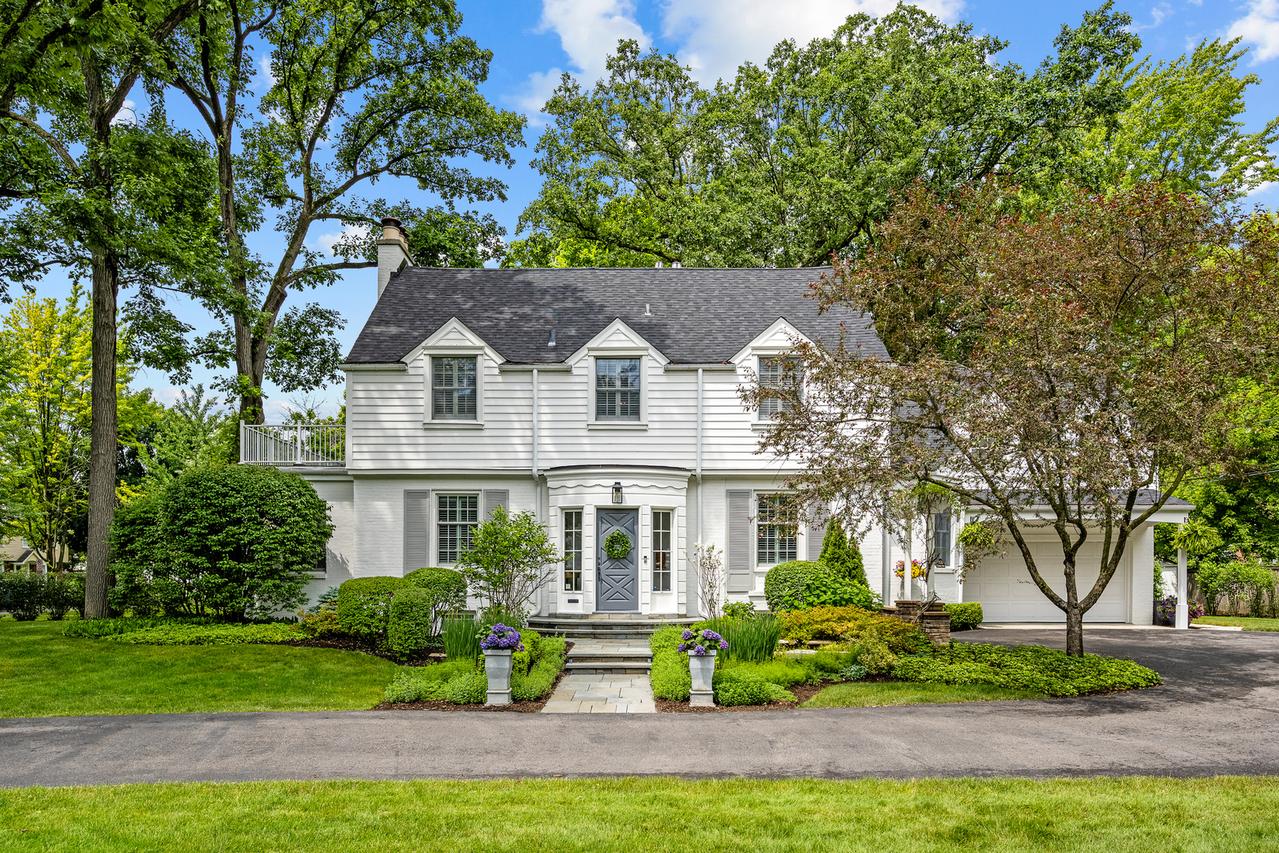 2530 Kenilworth Ave., Wilmette, IL 60091