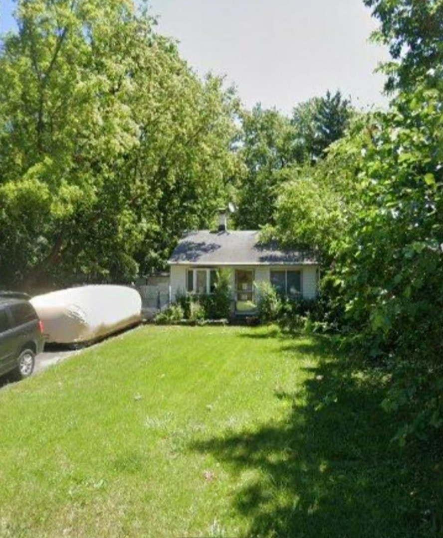 465 Bellaire Ave., Des Plaines, IL 60016