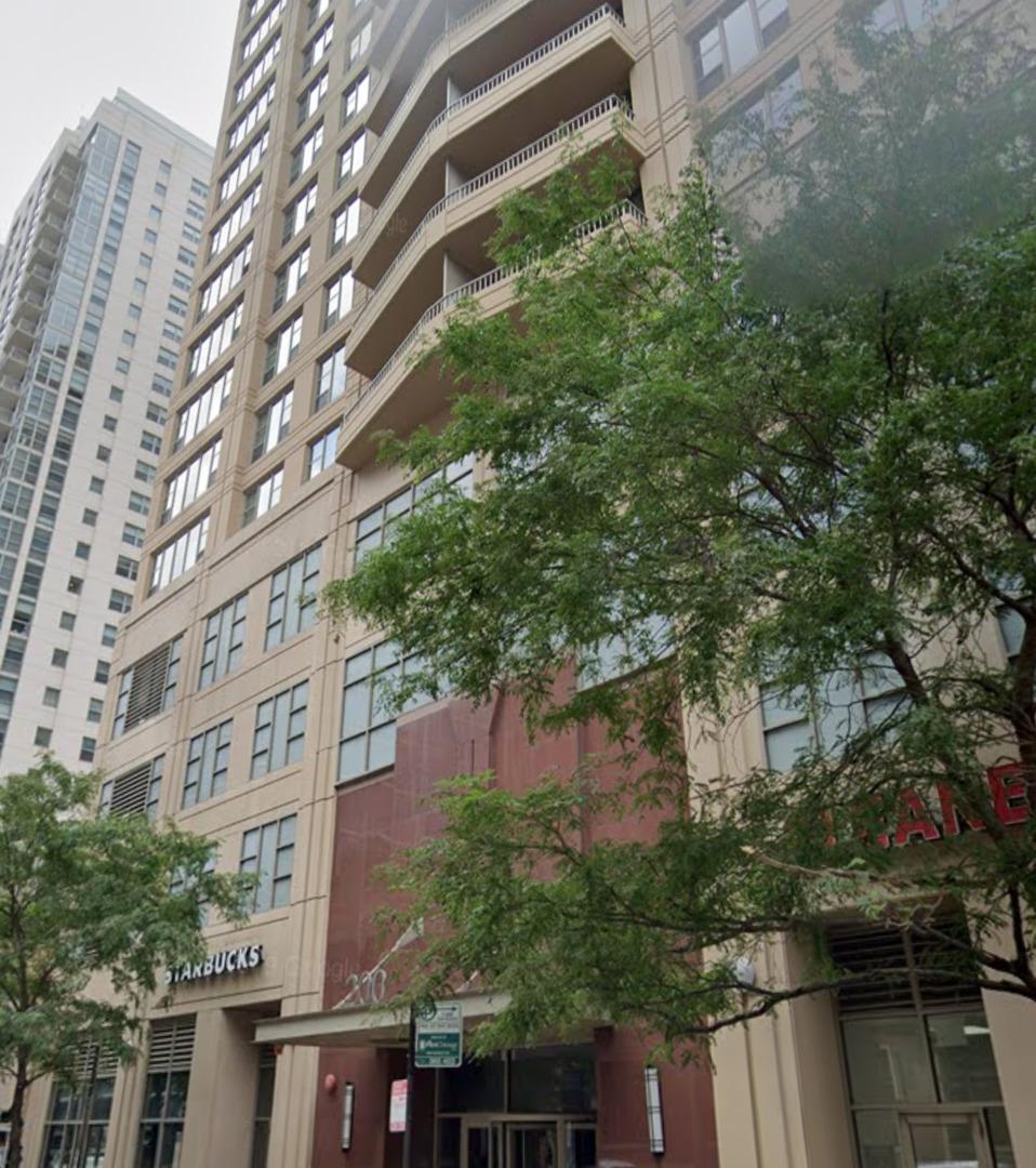 200 N Jefferson St. #1807, Chicago, IL 60661
