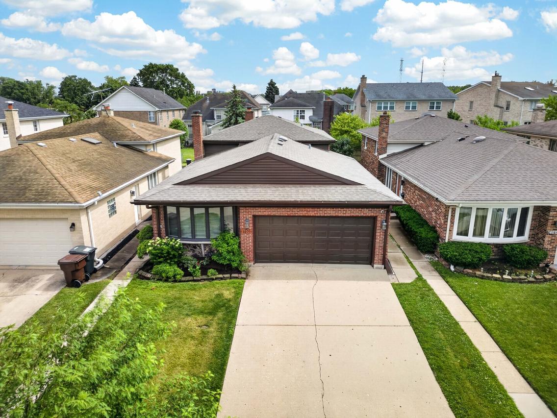 4609 Birchwood Ave., Skokie, IL 60076