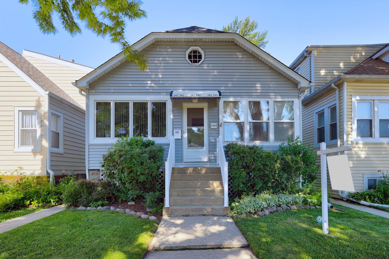 4444 N Newland Ave., Harwood Heights, IL 60706
