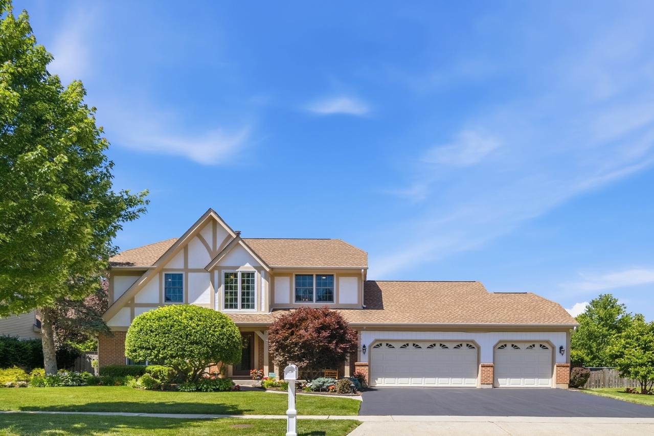 566 Yardley Tr., Mundelein, IL 60060