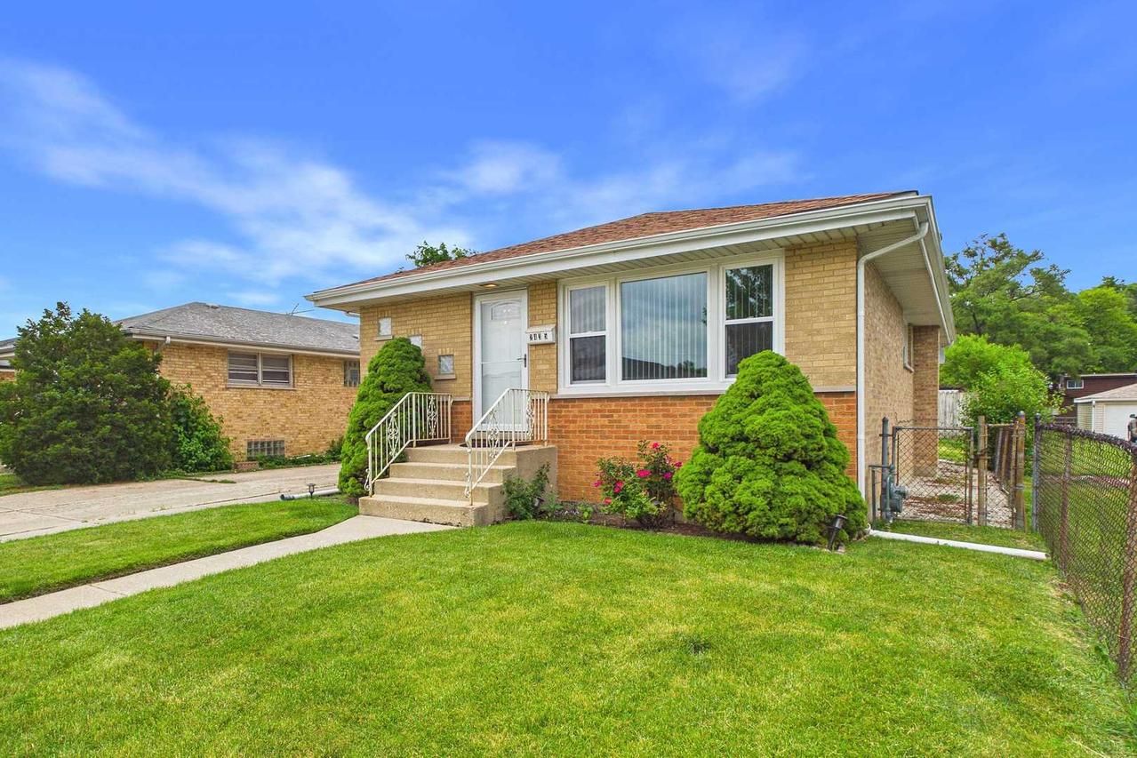 2435 Nona St., Franklin Park, IL 60131