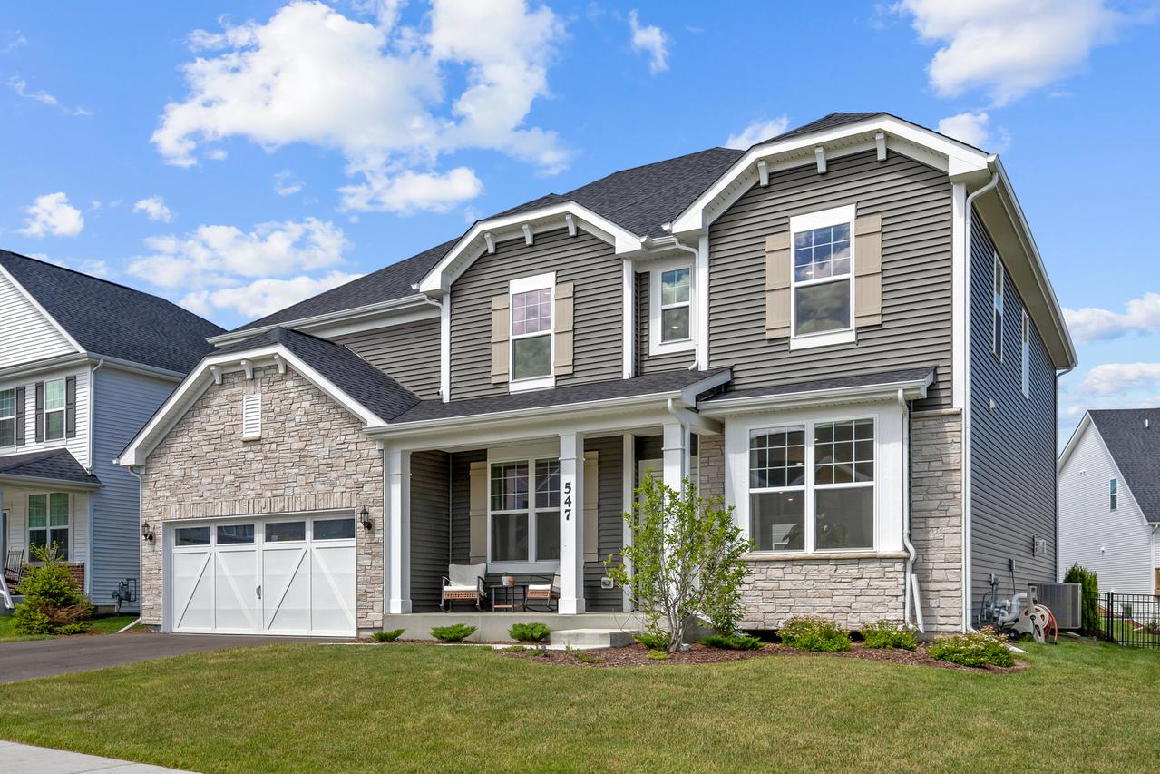 547 Branson Dr., Batavia, IL 60510