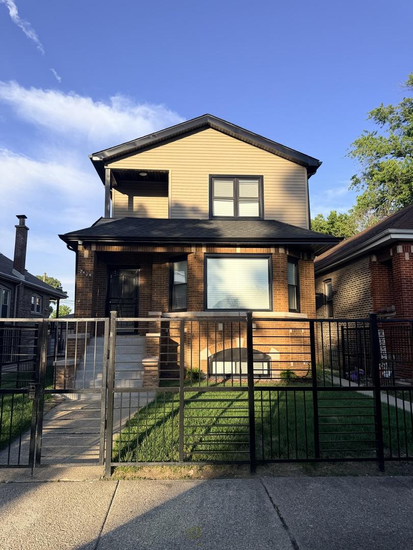 7505 S Wolcott Ave., Chicago, IL 60620