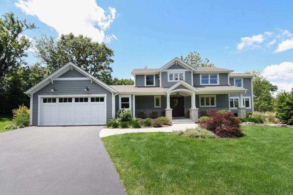 226 Biltmore Dr., North Barrington, IL 60010