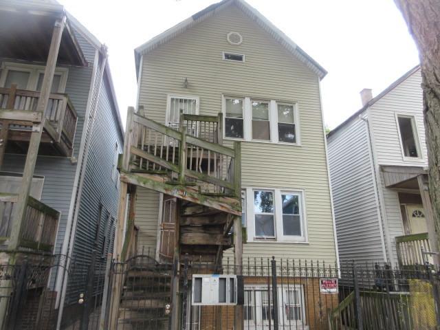 8711 S Exchange Ave., Chicago, IL 60617