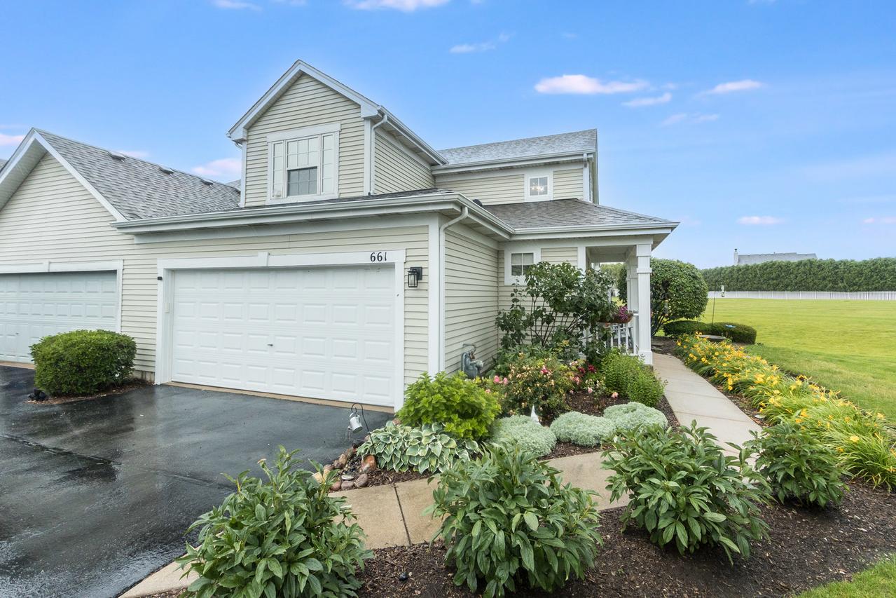 661 Chestnut Ridge, Minooka, IL 60447