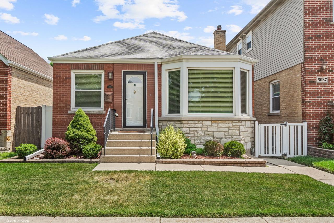 5041 N New England Ave., Chicago, IL 60656