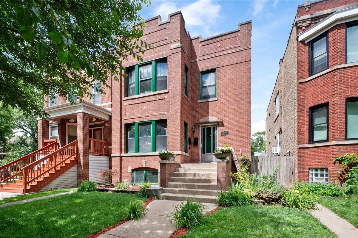 [Address Hidden by Seller], Chicago, IL 60641