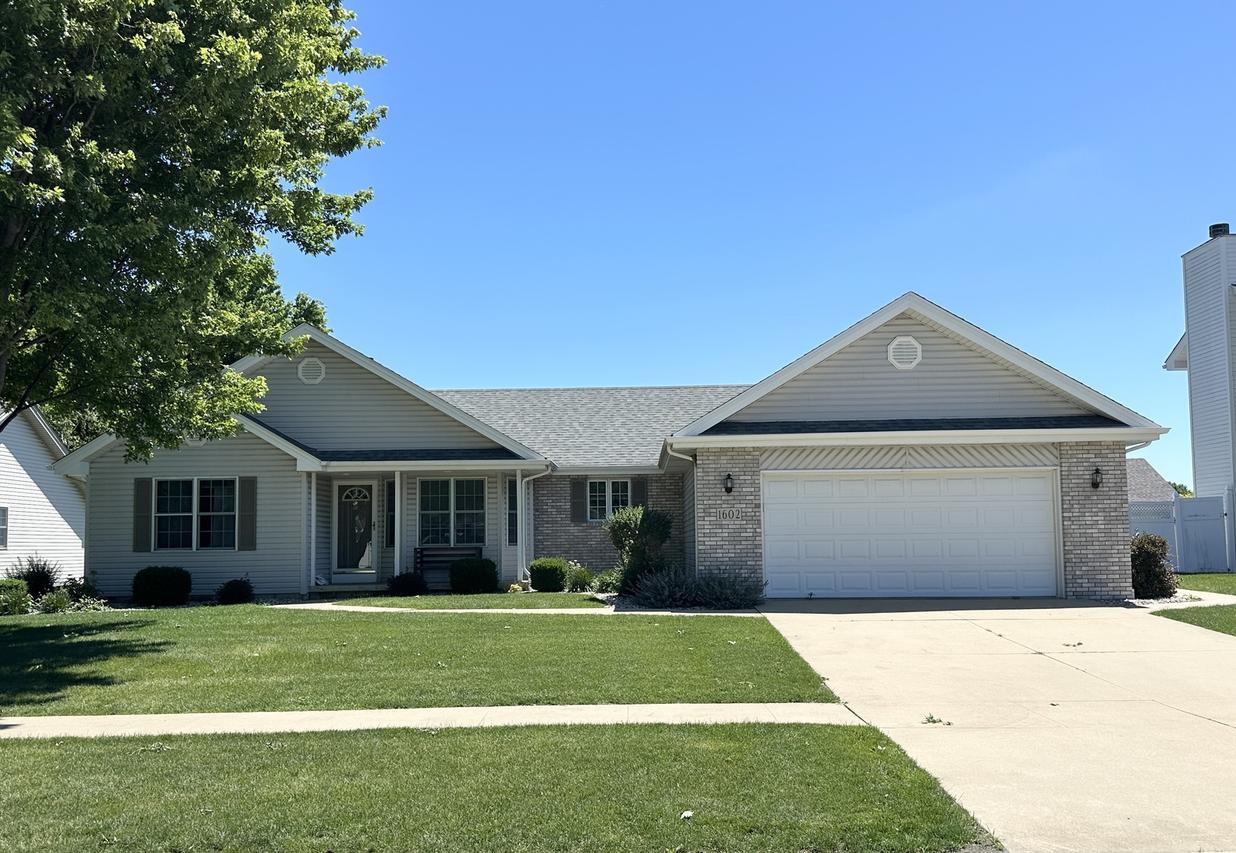 1602 Sunridge Dr., Bourbonnais, IL 60914