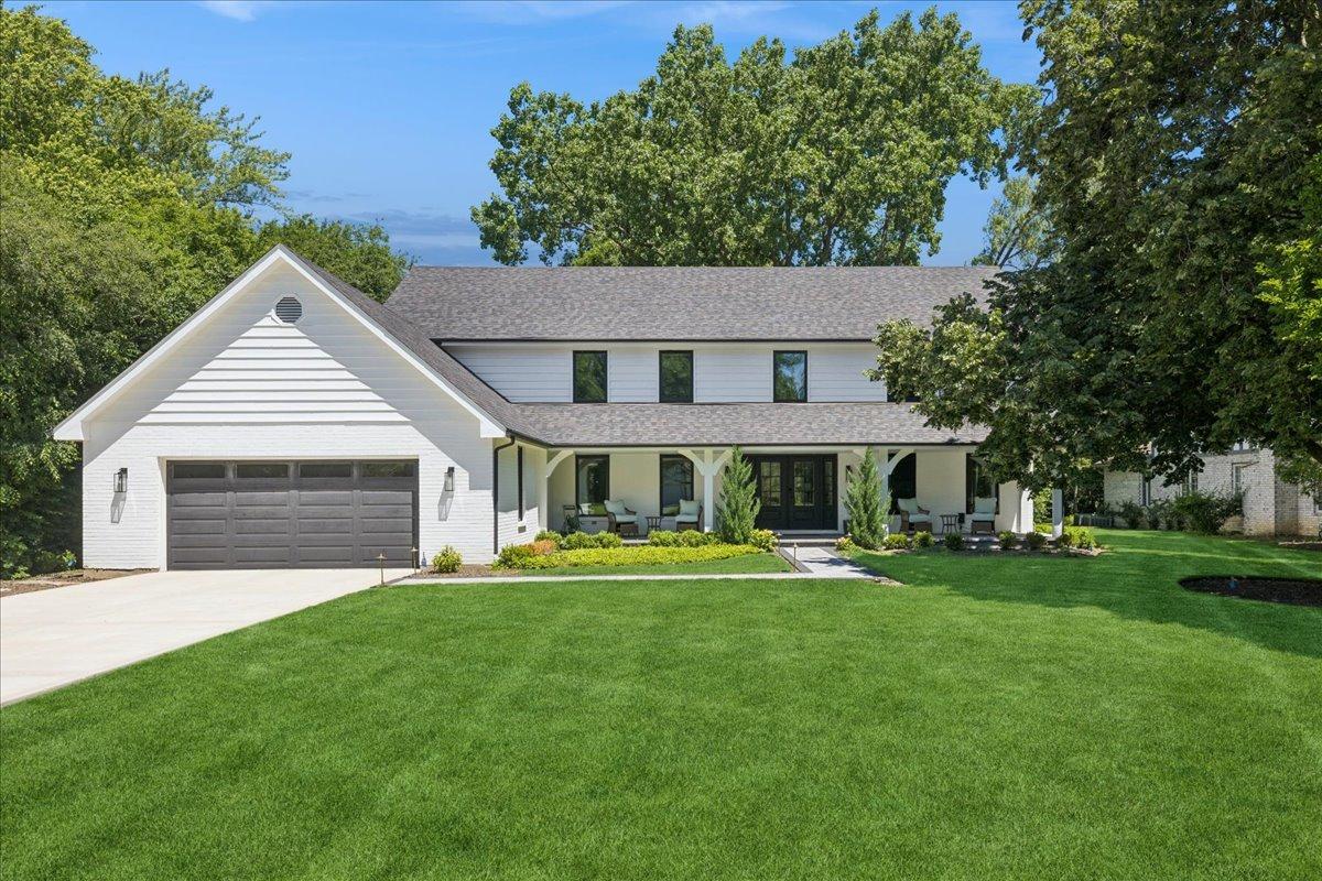 1436 Lawrence Ave., Lake Forest, IL 60045