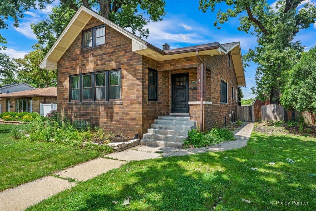 7224 W 112th St., Worth, IL 60482