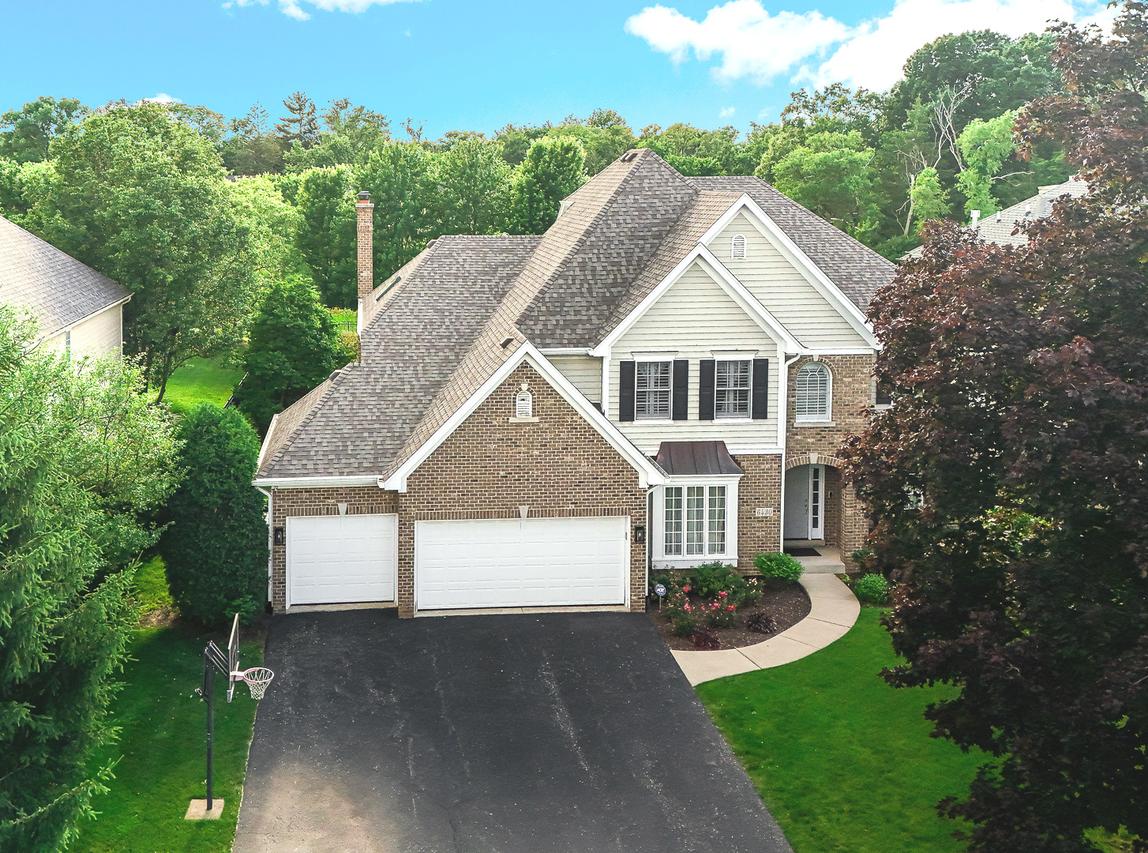 6430 Clarendon Hills Rd., Willowbrook, IL 60527