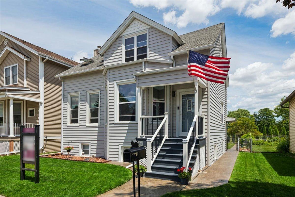 6517 N Sayre Ave., Chicago, IL 60631