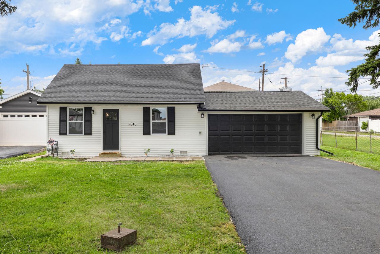 5610 W 88th St., Oak Lawn, IL 60453