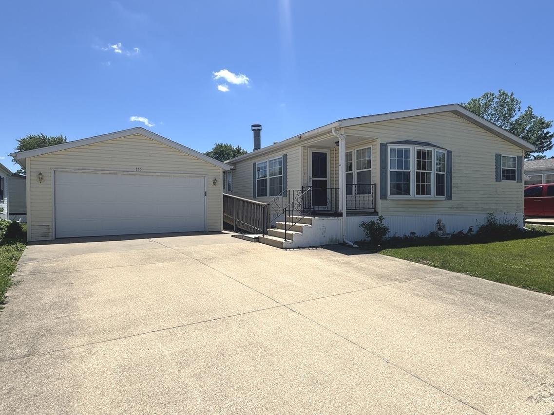 155 Scarlet Dr., Manteno, IL 60950