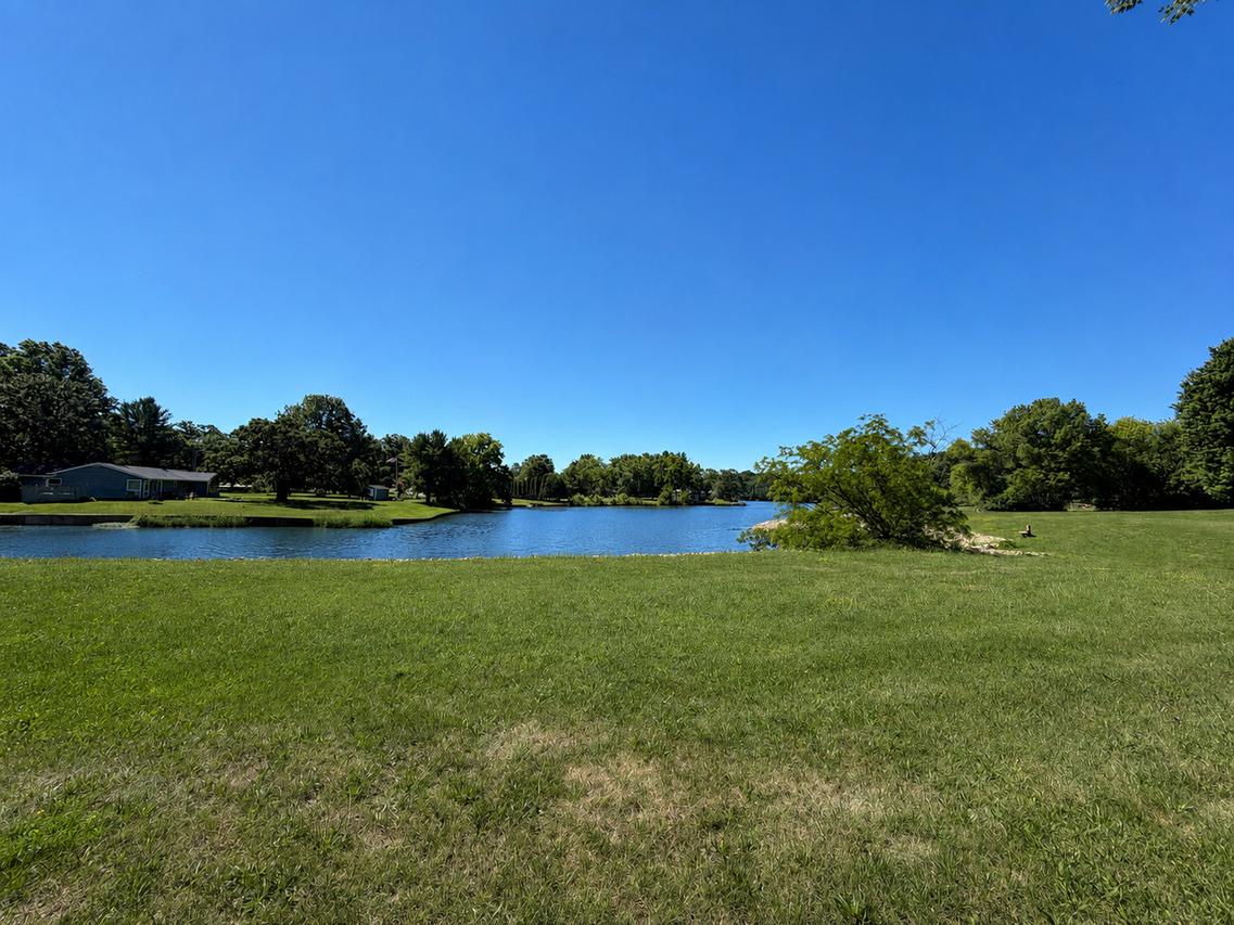 900 Timber Trail Dr., Dixon, IL 61021