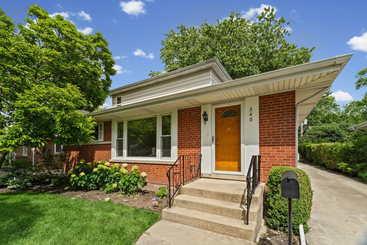 340 Romona Rd., Wilmette, IL 60091