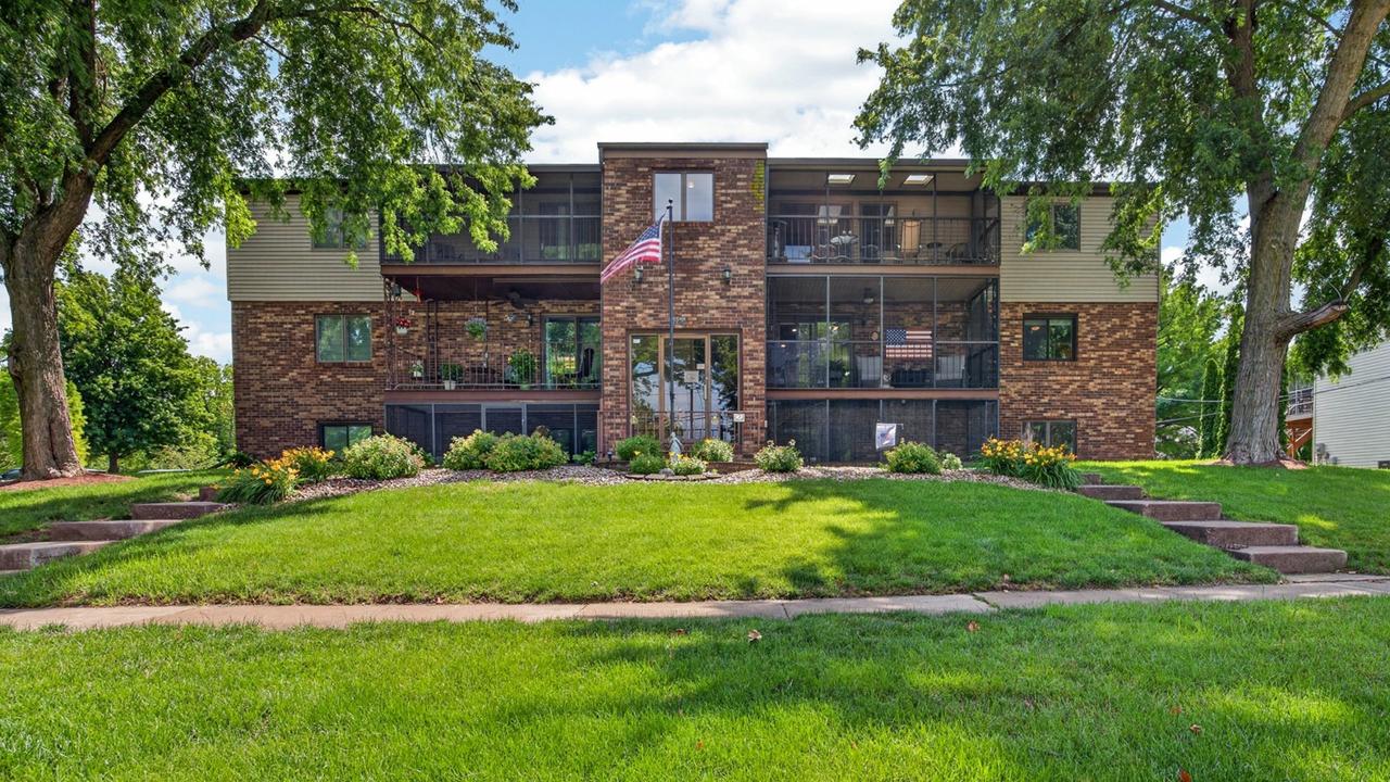 824 Mcgregor St. #12, Bloomington, IL 61701