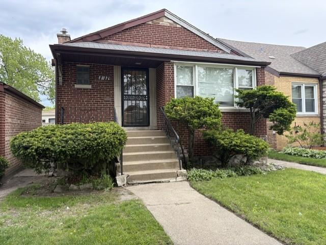 8153 S Marquette Ave., Chicago, IL 60617
