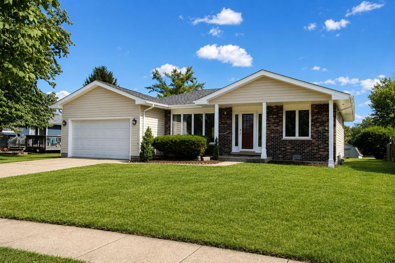 5111 Springdale Ln., Mchenry, IL 60050