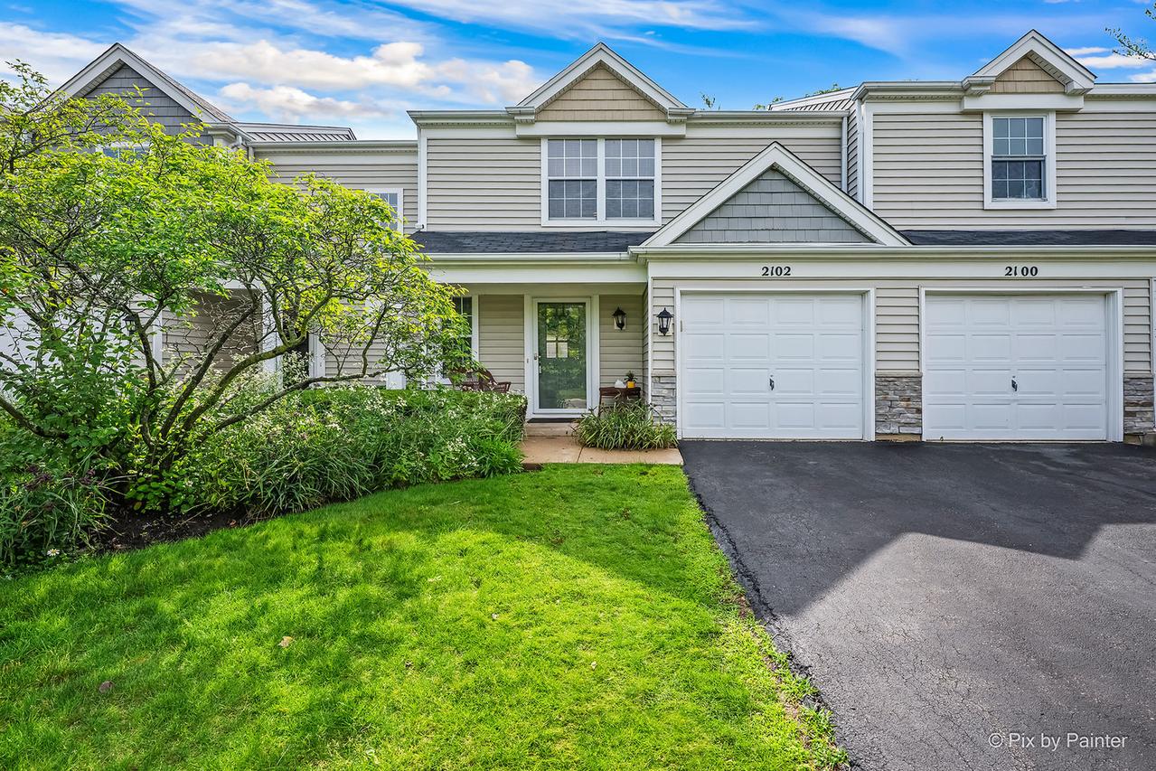 2102 Muirfield Cir., Elgin, IL 60123