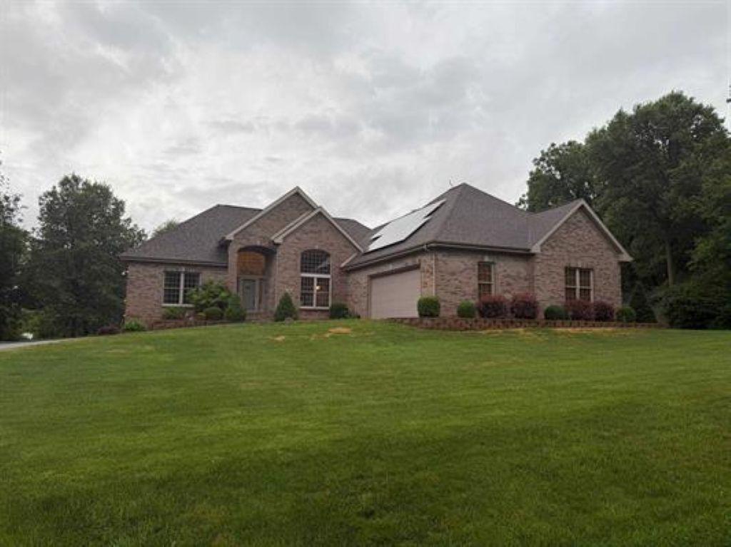 7310 Lone Cedar Tr., South Beloit, IL 61080