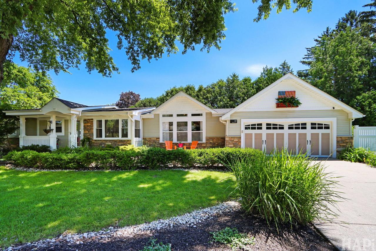 597 Dublin Dr., Mundelein, IL 60060