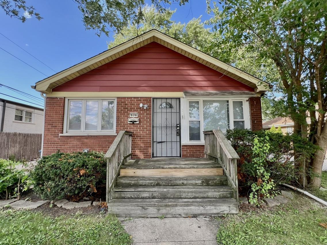 606 E 164th Pl., South Holland, IL 60473