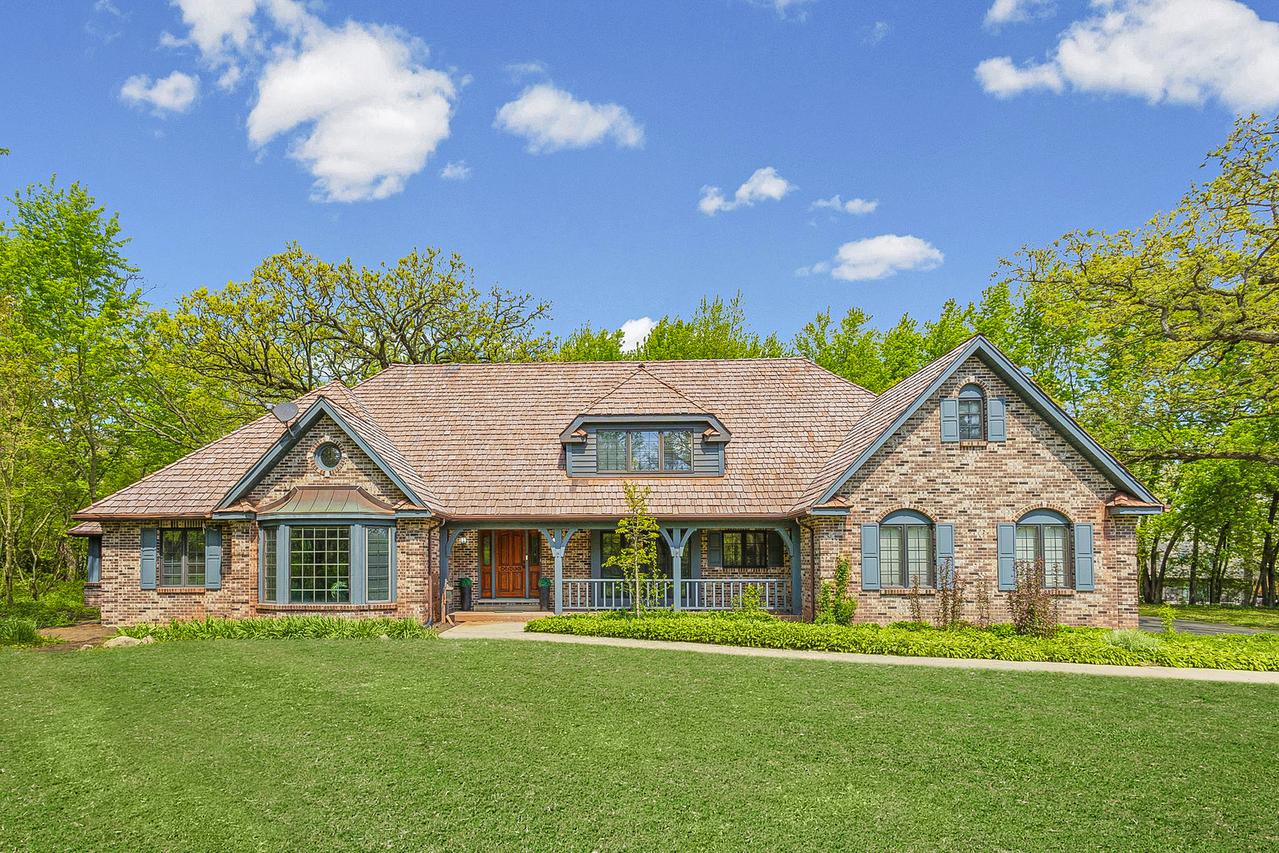 37100 N Thoroughbred Dr., Wadsworth, IL 60083