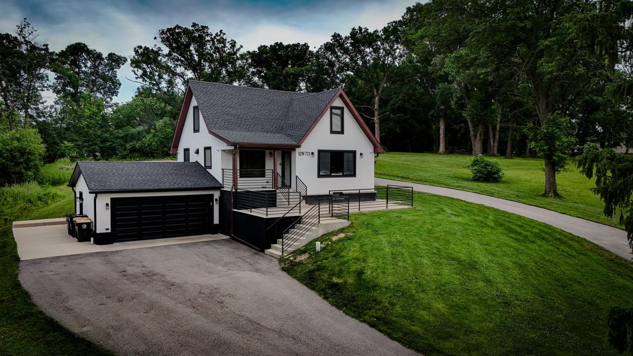 18W701 S Frontage Rd., Lemont, IL 60439