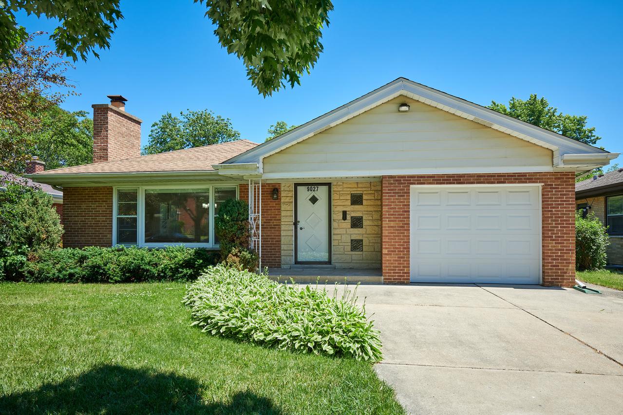 9027 Kenton Ave., Skokie, IL 60076