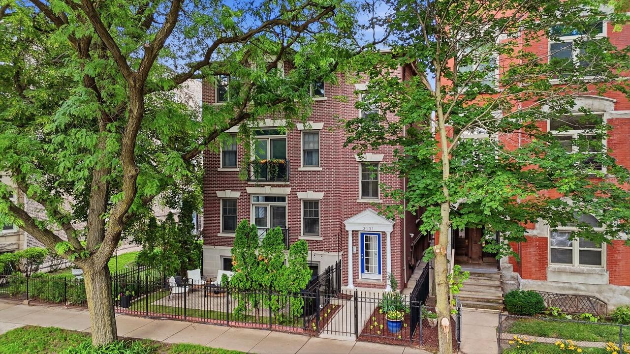 3131 N Racine Ave. #3, Chicago, IL 60657