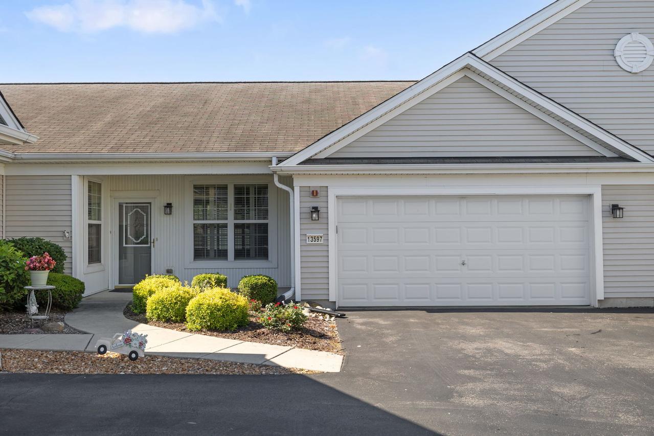 13597 Hemlock Rd., Huntley, IL 60142