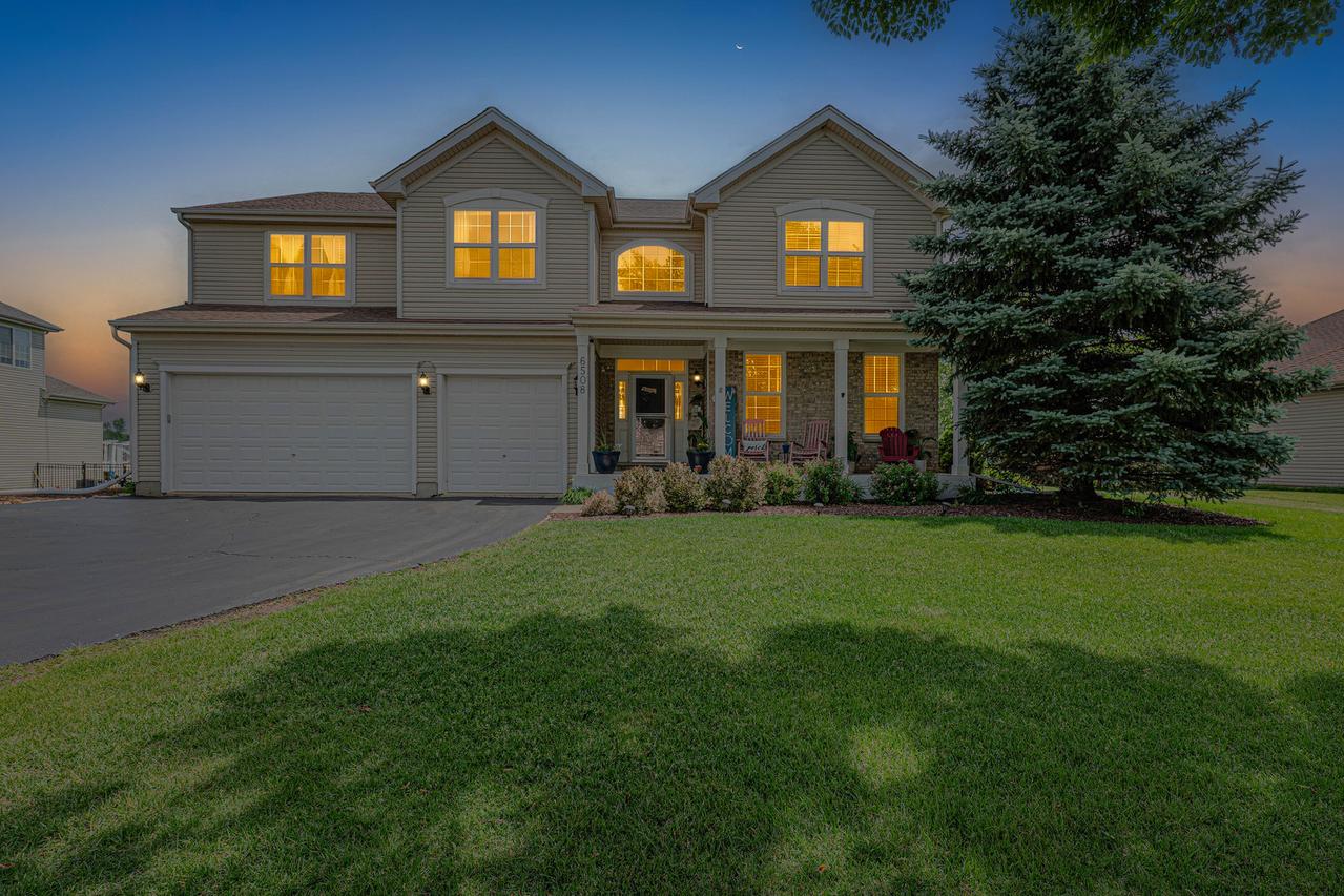 6508 Waterford Dr., Mchenry, IL 60050