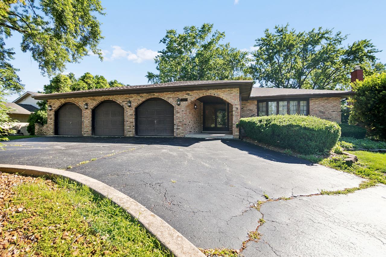 14015 S Cherokee Tr., Homer Glen, IL 60491