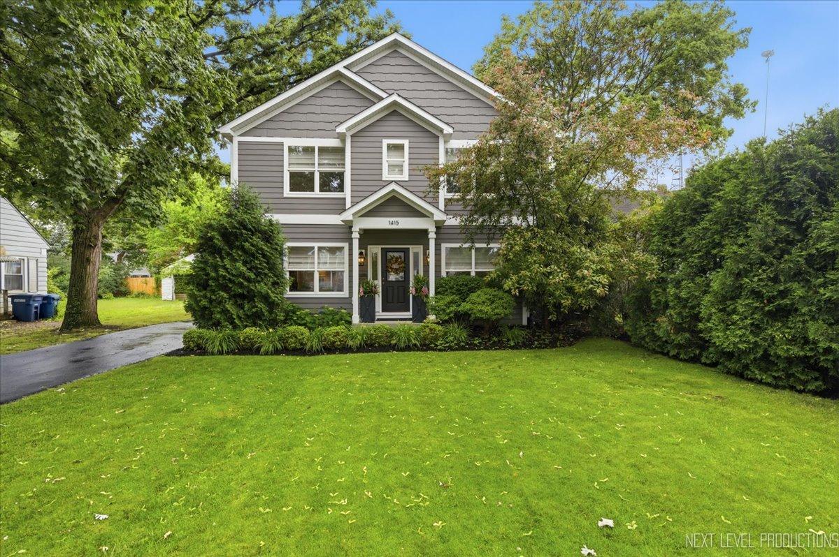 1415 S 4th St., St. Charles, IL 60174