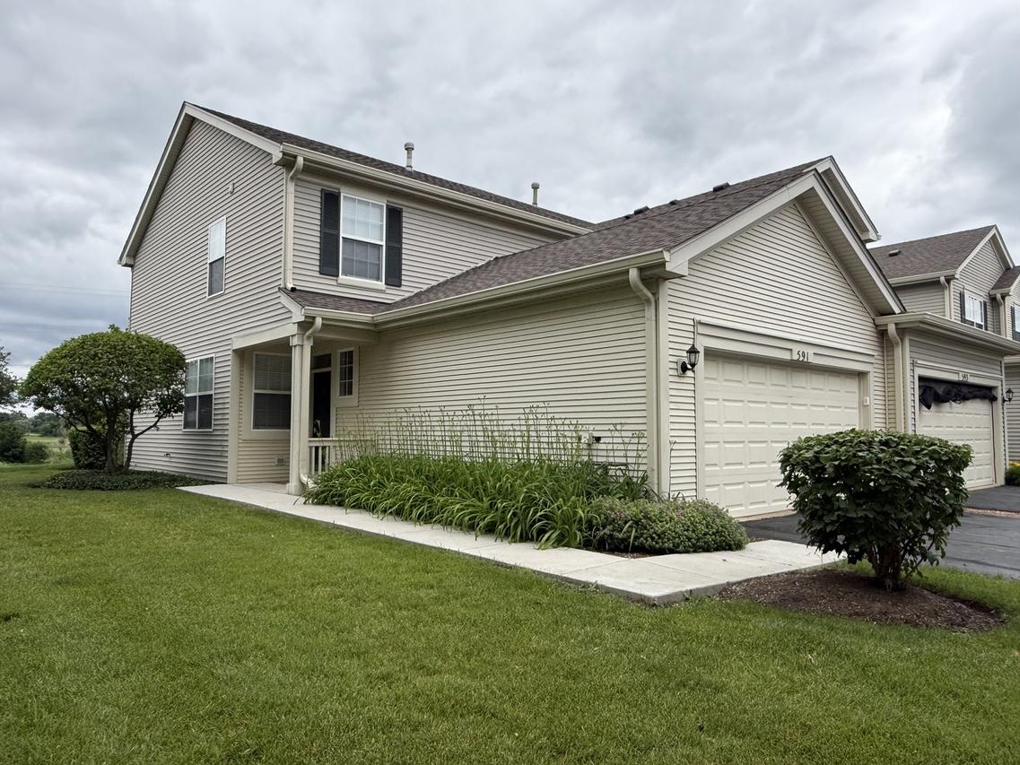 591 W Kristina Ln., Round Lake, IL 60073
