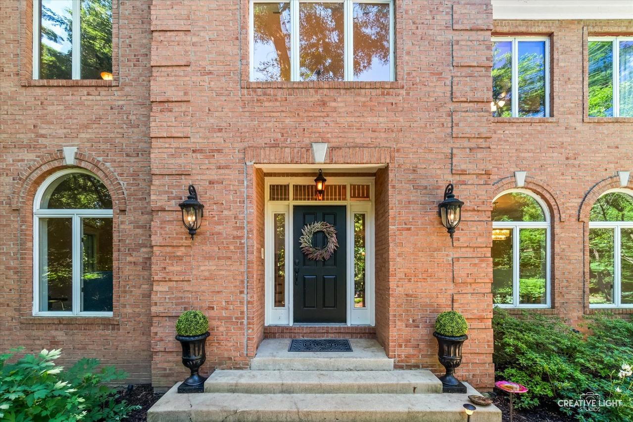 40W913 Trotter Ln., St. Charles, IL 60175