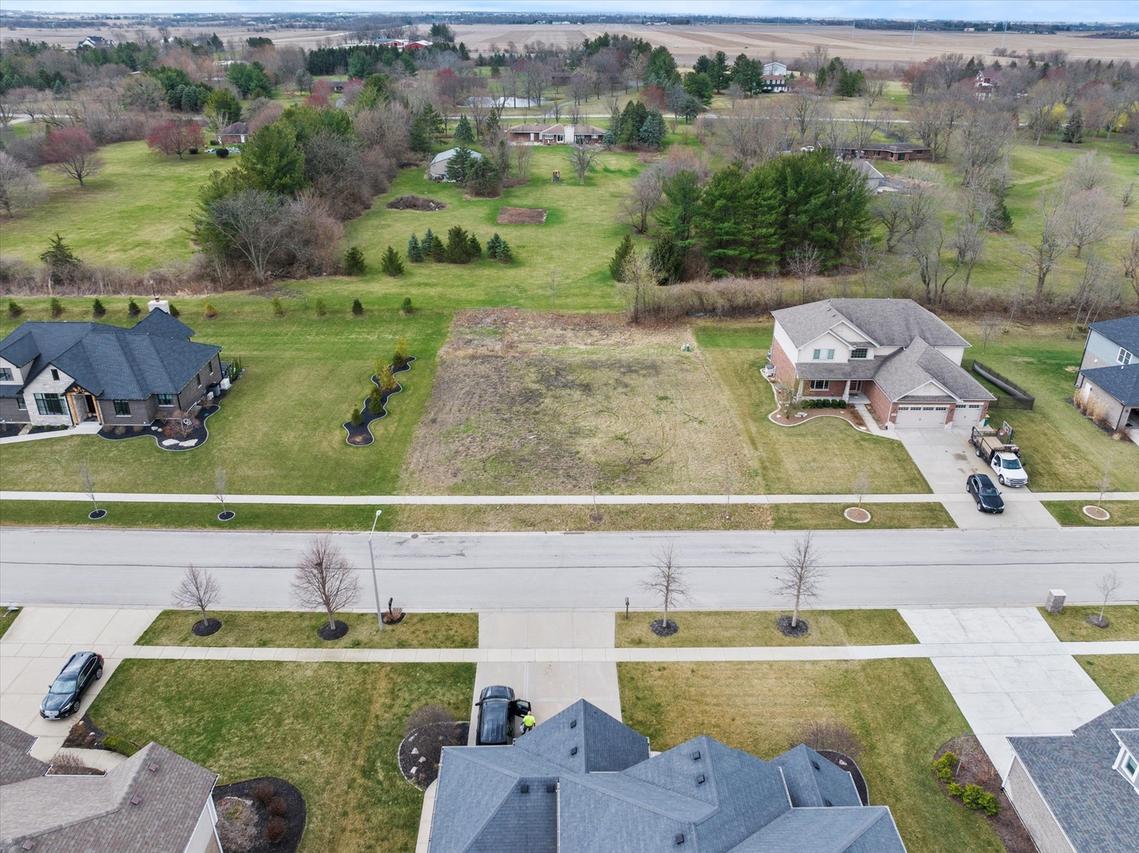 13745 W Memorial Dr., Manhattan, IL 60442