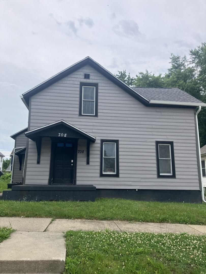 708 W Jefferson St., Bloomington, IL 61701