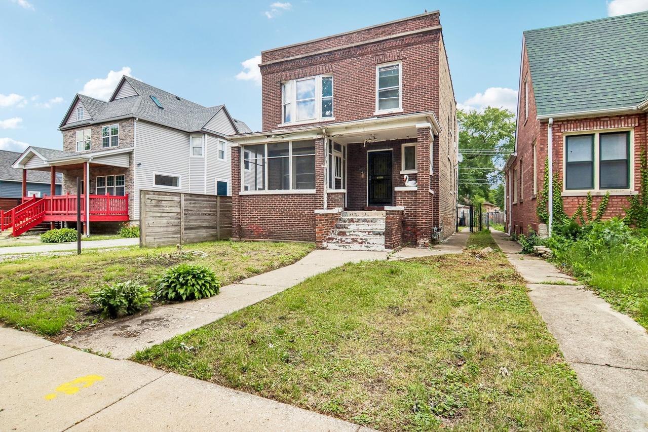 9605 S Winston Ave., Chicago, IL 60643